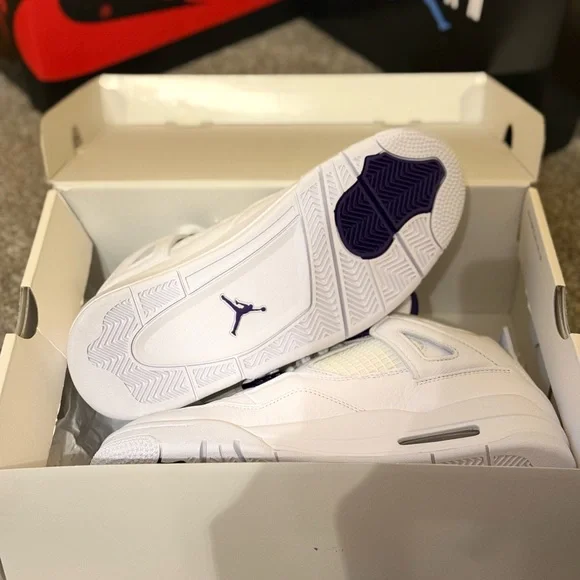 Jordan 4 retro metallic purple